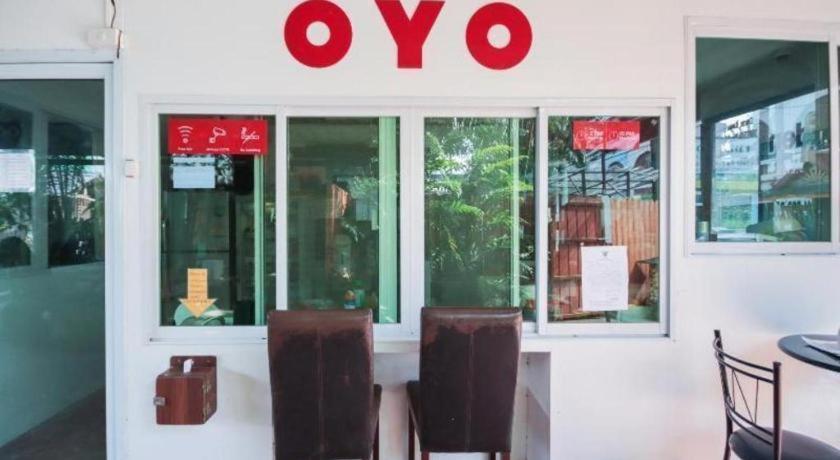 Oyo 1163 Eden Hostel Пхукет Экстерьер фото